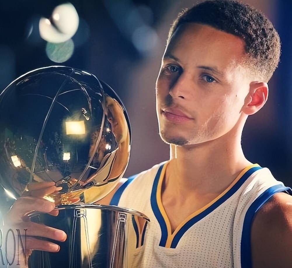 全场压制的 全场压制的