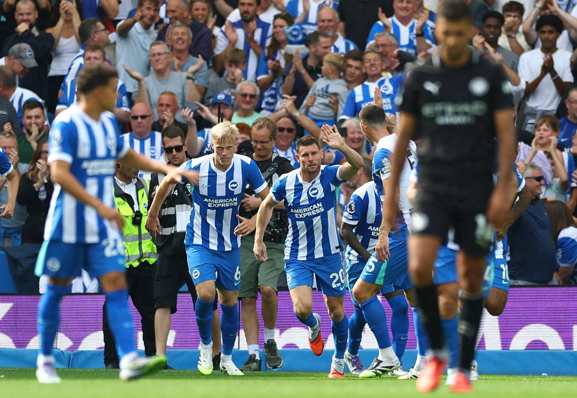 时内发布初 时内发布初